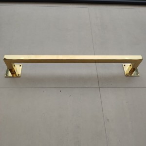 Złoty drążek do ściany wąski 60cm