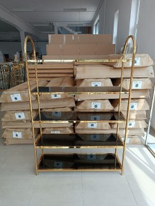 Złoty regał PL-092