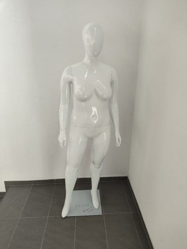 Manekin damski biały XXXL new.jpg