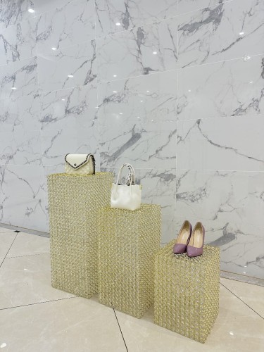 Zestaw stolików złoty JH-156.jpg