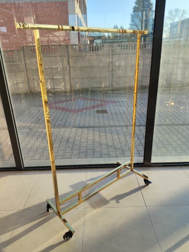 Stojak metalowy złoty RT-119.jpg