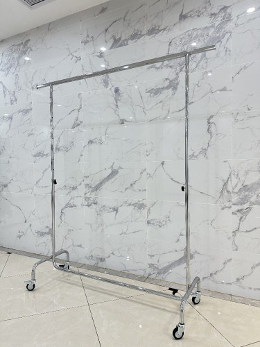 Stojak metalowy chromowany.jpg