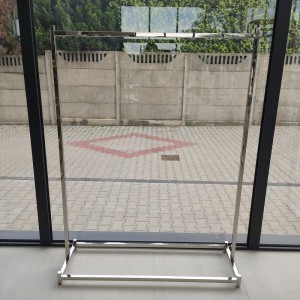 Metal stand silver 160cm