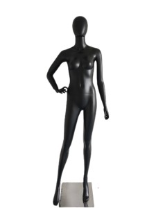 MANNEQUINS - Shop fittings, Mannequins, Shelves, Stands, Paper bags