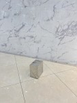 Mały Prostokątny Podest Ekspozycyjny Chromowany