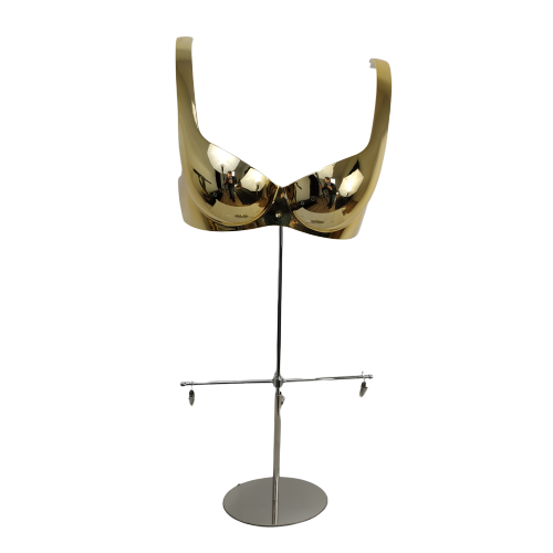 Złoty ekspozytor na bielizna.png